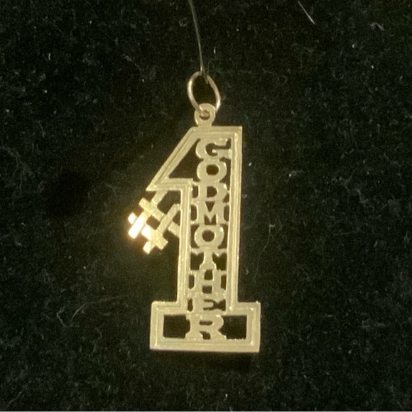 SOLD 🛑 #1 GODMOTHER ❣️ 14K Yellow Gold Pendant or Charm (Early 1990’s) - Picture 4 of 8